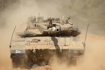 开云APP-冰封烈焰，马里末节奇袭与弗拉霍维奇的沉默枷锁