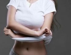 开云体育入口-冰与火的缠斗，F1摩纳哥街道上的芬兰寒流与哥伦比亚烈焰