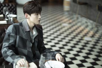 开云体育下载-胜利的蓝图，巨星镌刻，奥斯梅恩如何以一己之力重绘卡塔尔足球史诗