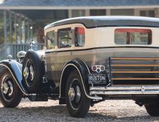 开云体育APP下载-爆发与完胜，当利拉德刺穿黑暗，国王照亮团队篮球的深邃星空