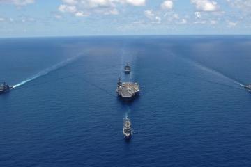 开云体育APP下载-苏亚雷斯怒吼撕裂黑夜，国米铁骑踏碎质疑强势登陆美利坚