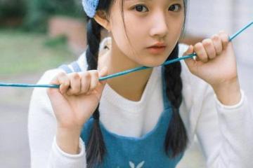 开云体育登录-欧冠半决赛之夜，巴雷拉，那个串联起蓝黑军团攻防的沉默心脏