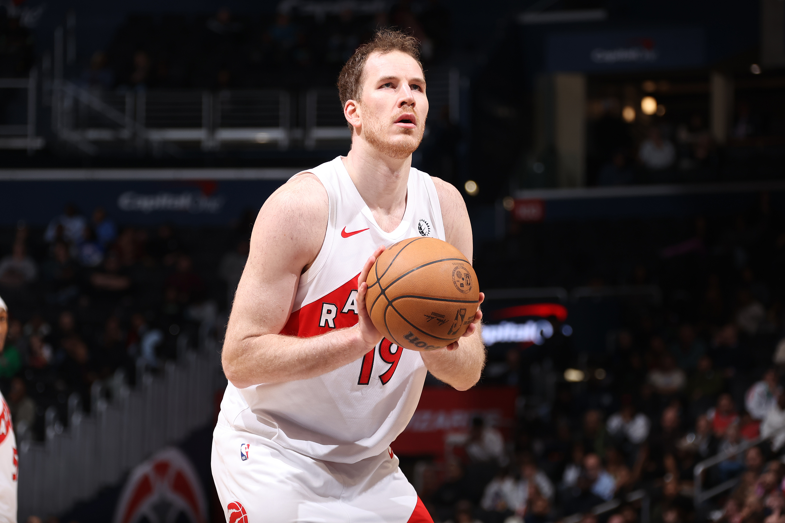 开云体育登录-关于猛龙客场力克黄蜂，取得三连胜的信息