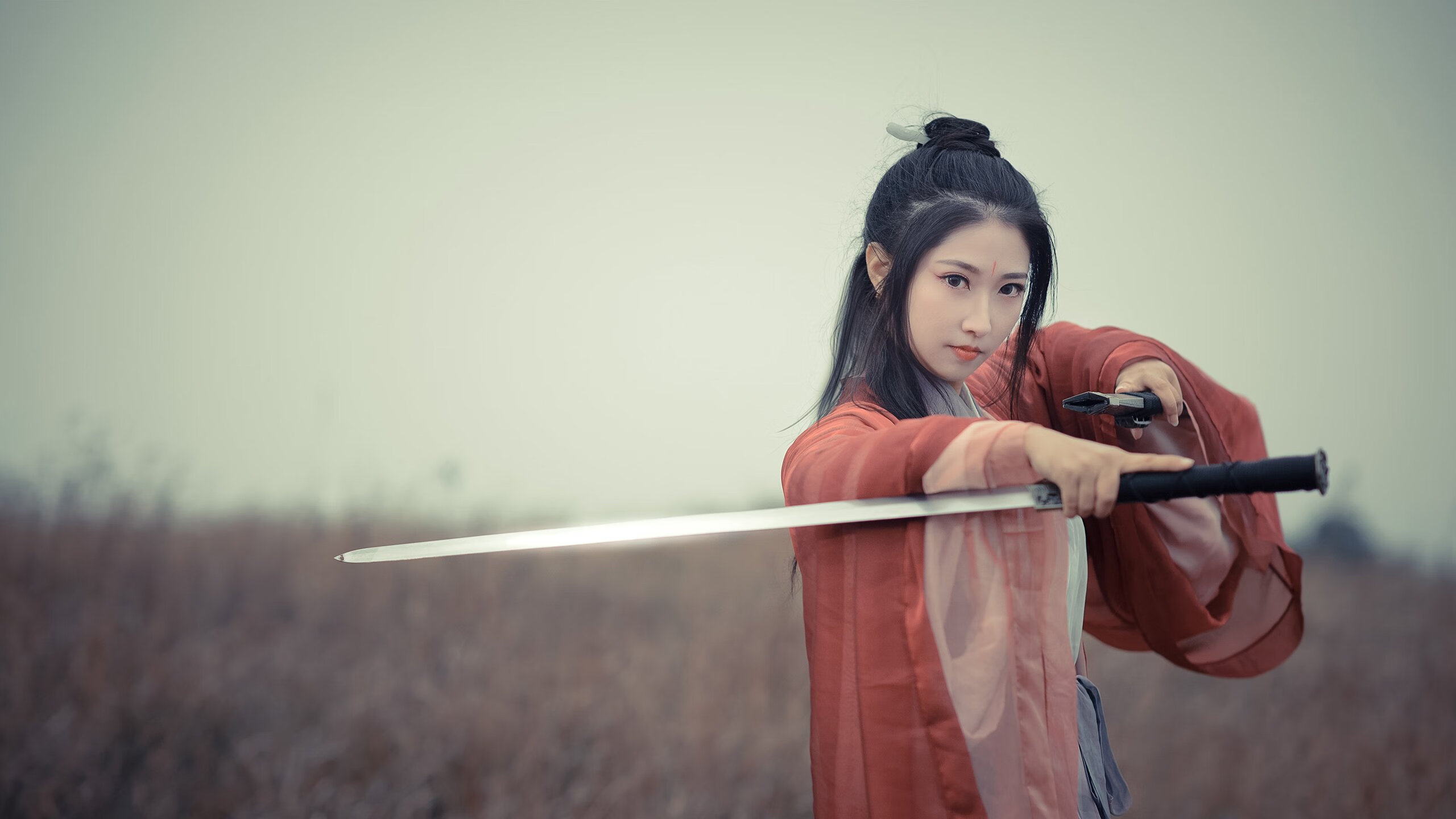 开云体育app-詹姆斯关键先生本色尽显，马刺主场击退开拓者