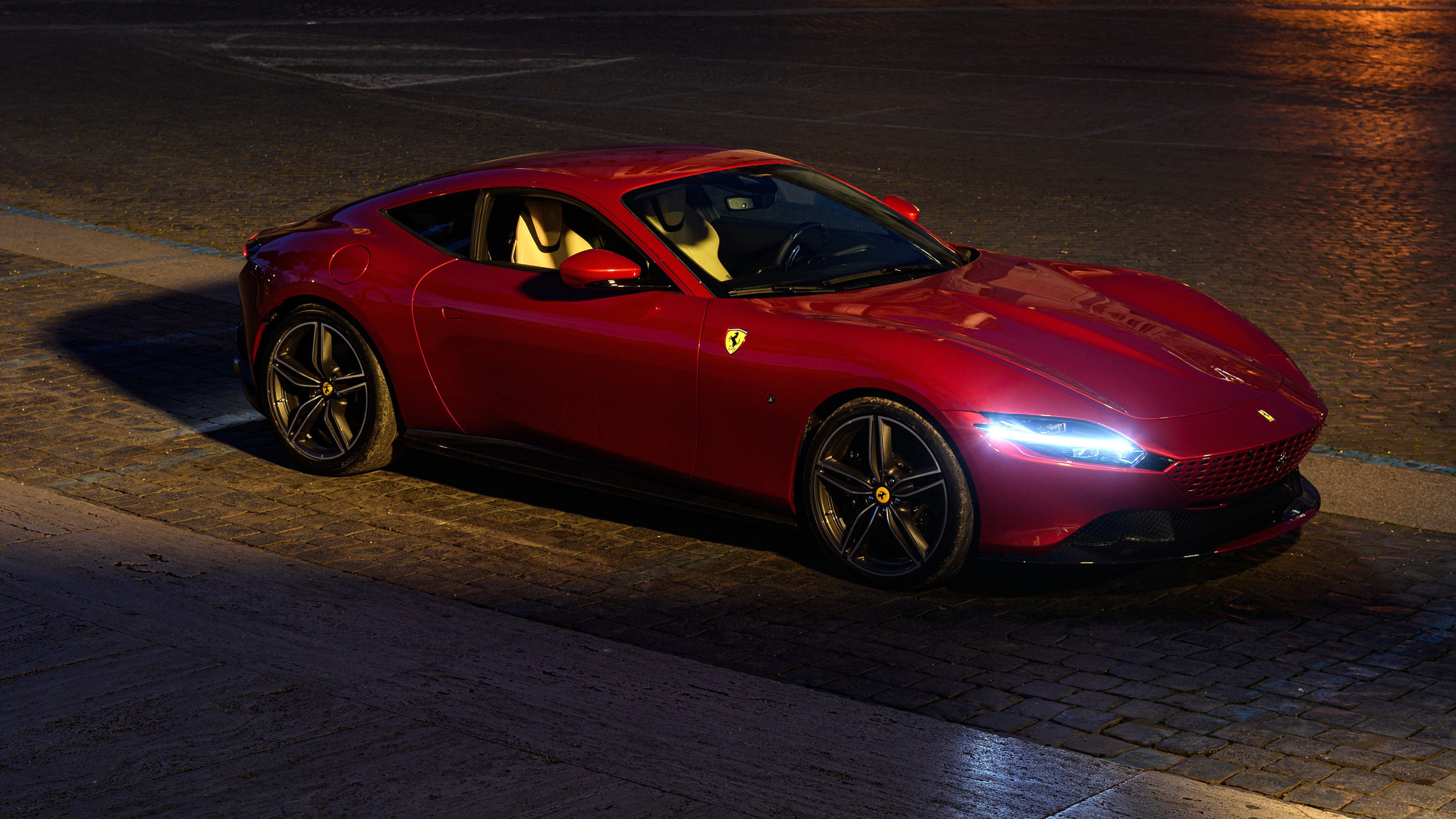 开云官网-罗德里戈一鸣惊人，委内瑞拉横扫冰岛展现实力