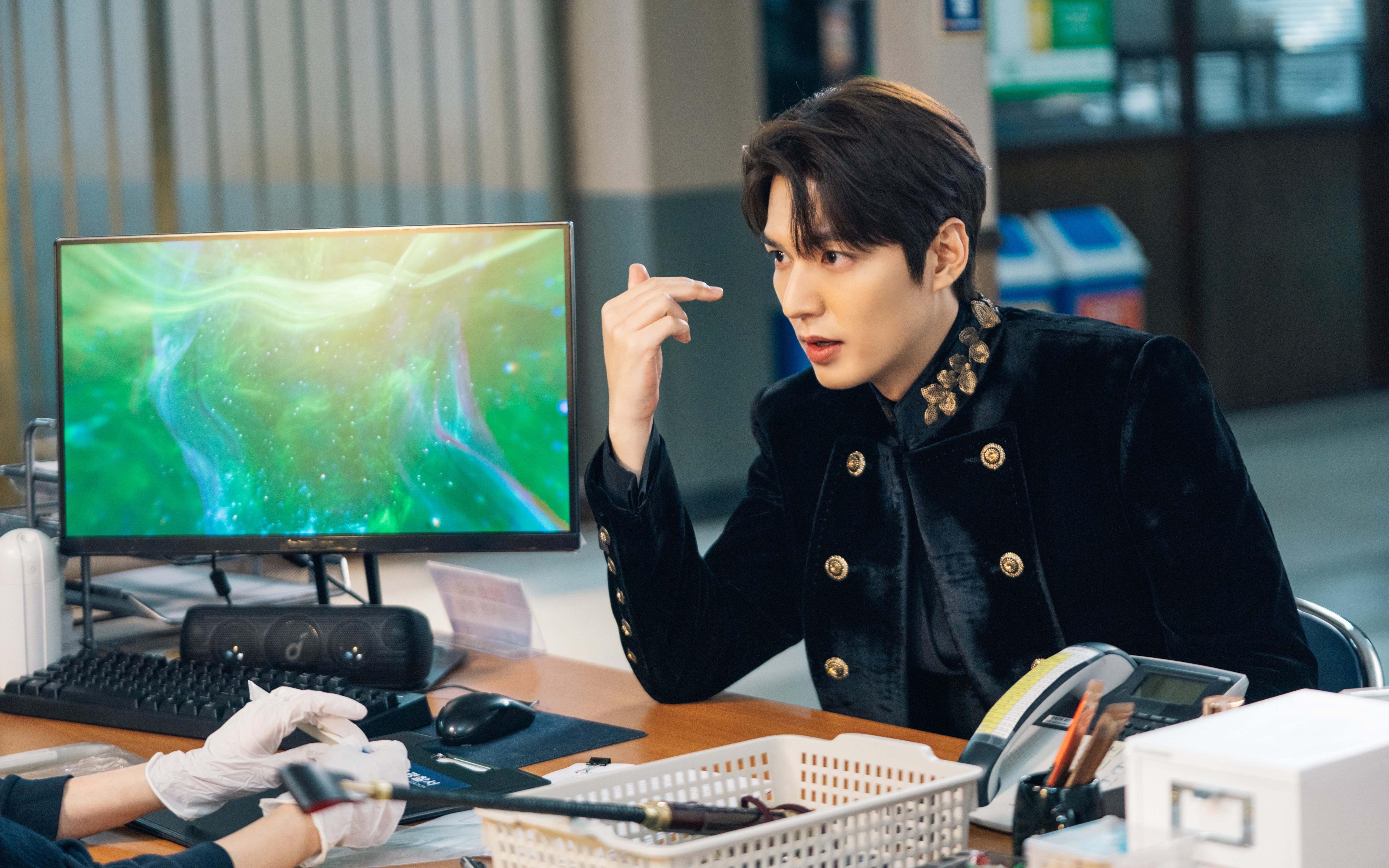 开云体育在线-尼克斯制霸辽宁队，戈贝尔成为关键先生