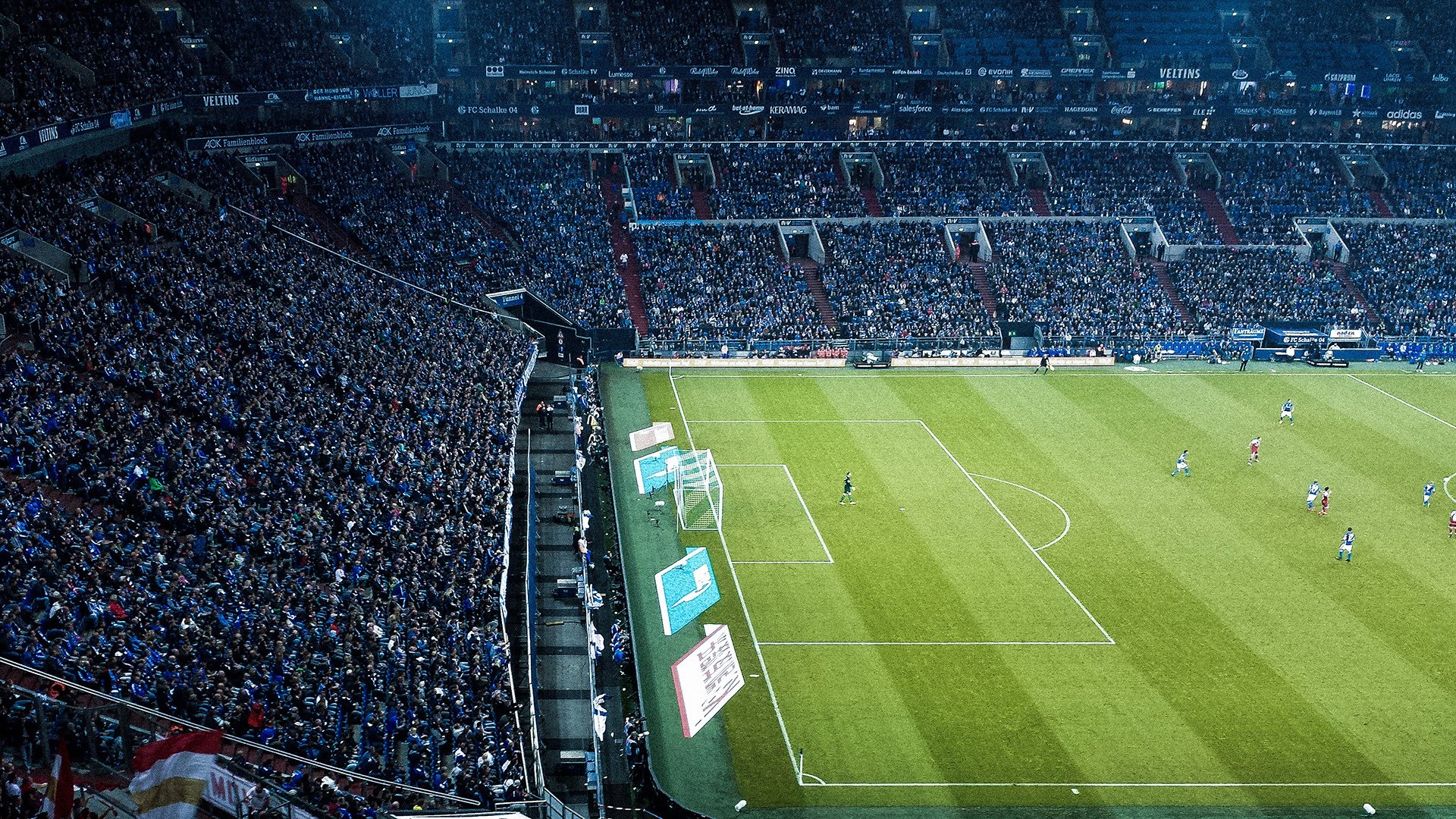 开云体育入口-拜仁血拼贝蒂斯，伊布完美发挥定乾坤